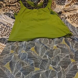 East 5th Green Sleeveless Top And Skirt with Black Accents Sz MED